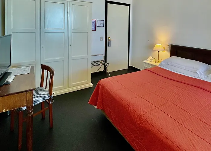 Beau Rivage Szálloda 3*