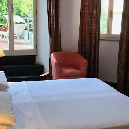 Beau Rivage Отель