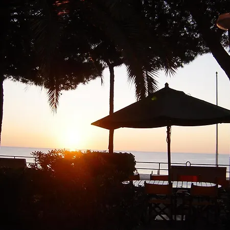 Beau Rivage Алассіо