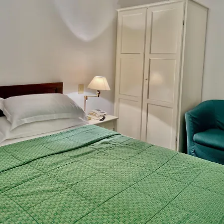 布利瓦吉酒店 酒店 阿拉西奥