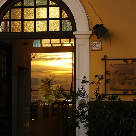 Hotell Beau Rivage 3*