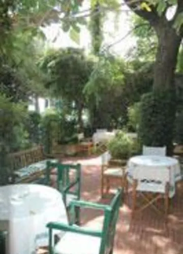 Beau Rivage Hotel 3*